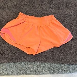 Raspberry Cream lululemon hotty hot shorts